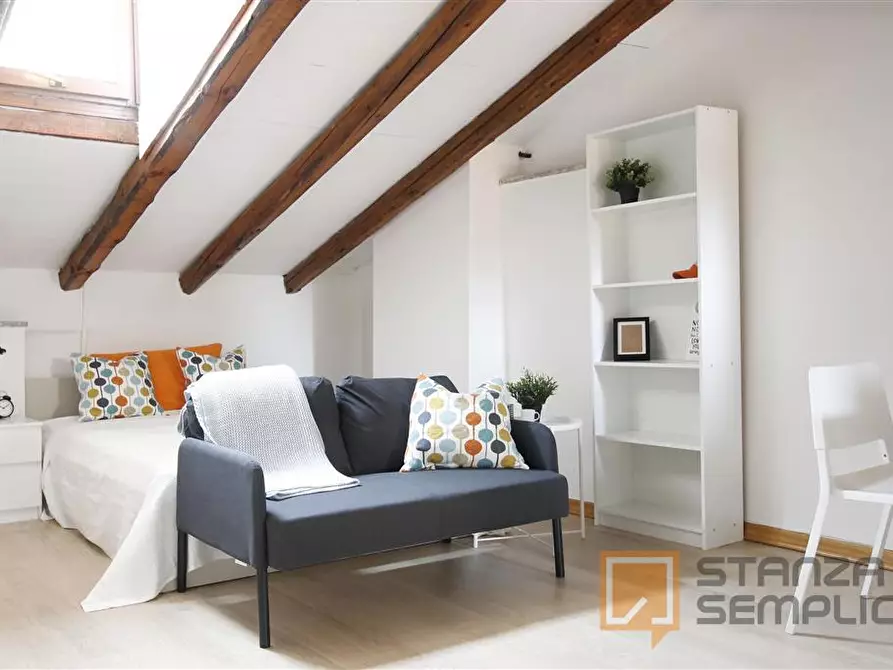 Immagine 1 di Stanza singola in affitto  in Via Altaseta 4 a Bologna