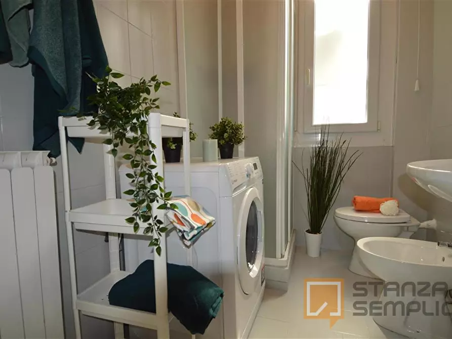 Immagine 12 di Stanza singola in affitto  in Via Melotti 22 a Modena