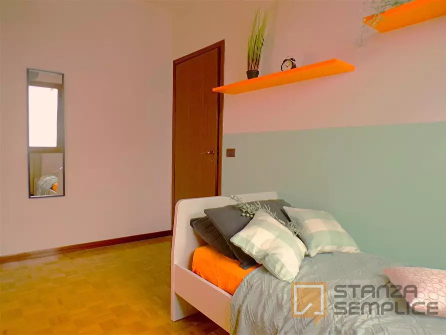 Immagine 16 di Stanza singola in affitto  in Via  Rodolfo Mondolfo 7 a Bologna