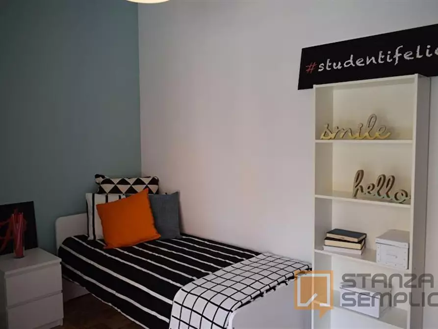 Immagine 1 di Stanza singola in affitto  in Via Zadei 11 a Brescia