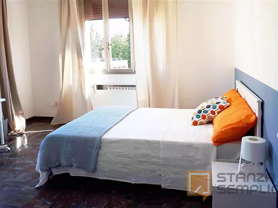 Immagine 1 di Stanza singola in affitto  in Via Vasari 26/2 a Bologna