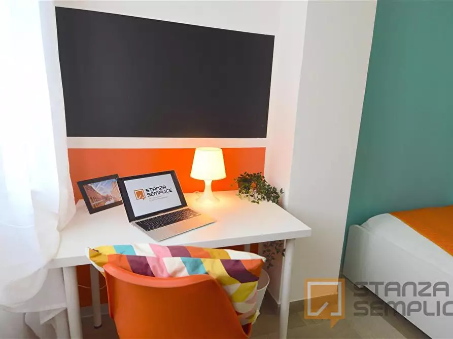 Immagine 2 di Stanza singola in affitto  in Via Emilia Est 36-50 a Modena