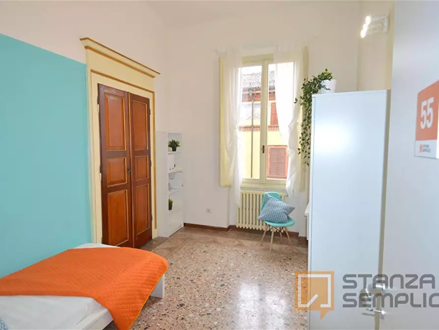 Immagine 1 di Stanza singola in affitto  in Corso Canal Grande 16 a Modena