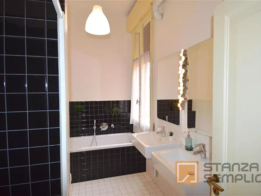 Immagine 16 di Stanza singola in affitto  in Corso Canal Grande 16 a Modena