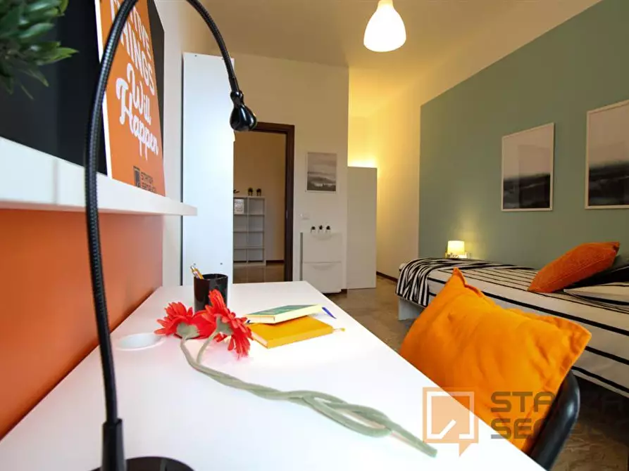 Immagine 3 di Stanza singola in affitto  in Via Creta 30 a Brescia