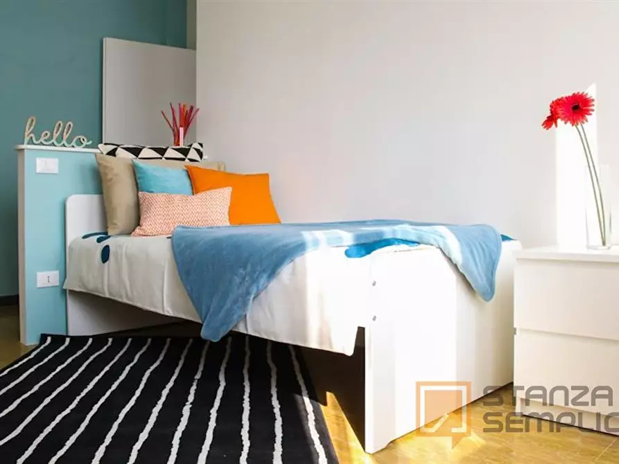 Immagine 2 di Stanza singola in affitto  in Via Pusterla 5 a Brescia