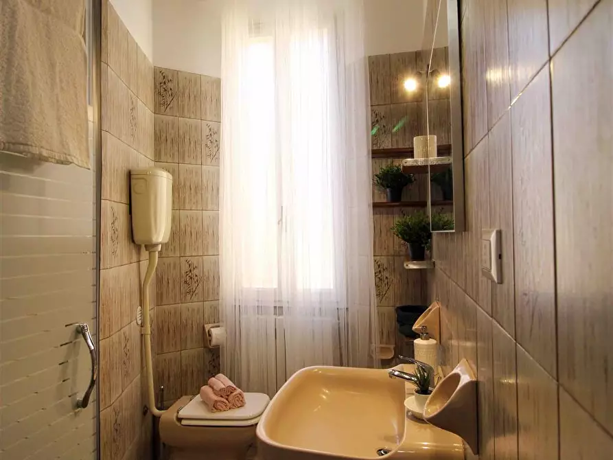 Immagine 12 di Stanza singola in affitto  in Via Pelagio Palagi 42 a Bologna