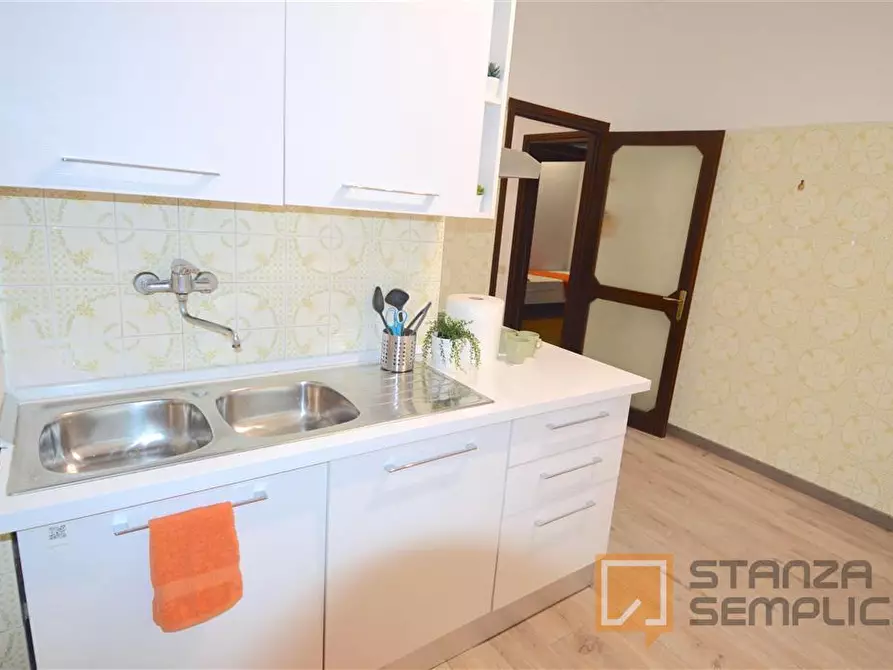 Immagine 12 di Stanza singola in affitto  in Via Giardini 20/2 a Modena