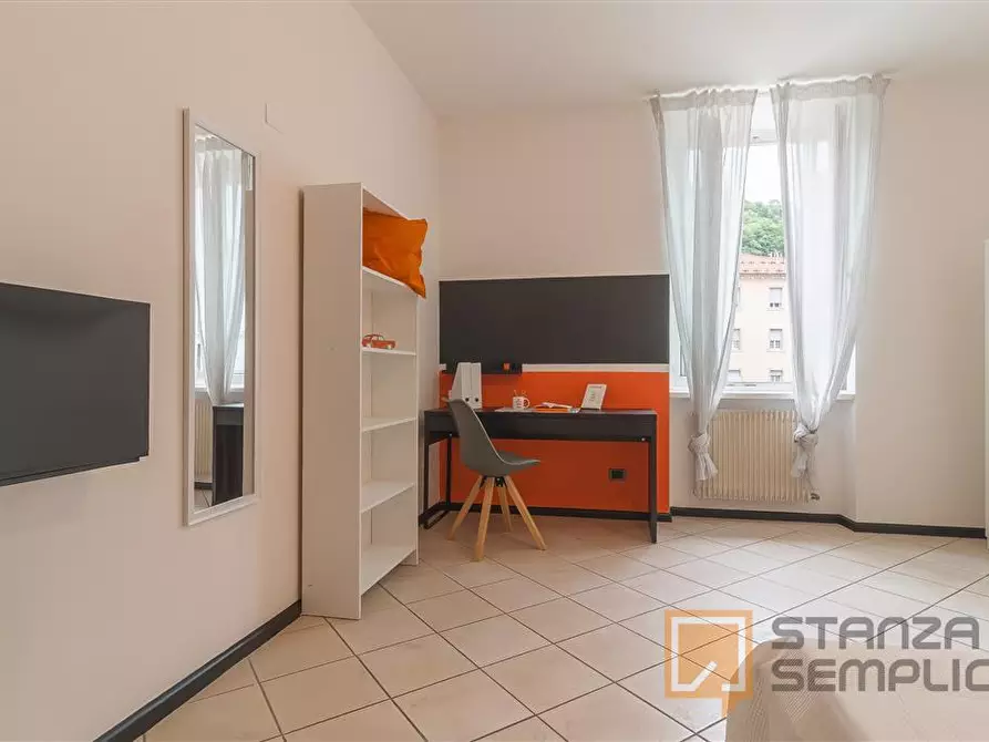 Immagine 3 di Stanza singola in affitto  in Largo Nazario Sauro, 11 a Trento