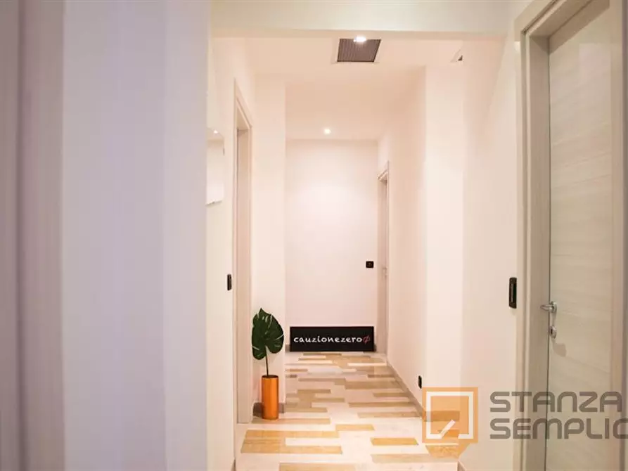 Immagine 15 di Stanza singola in affitto  in Via Pusterla 5 a Brescia