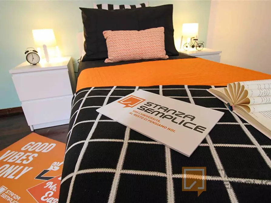 Immagine 1 di Stanza singola in affitto  in Via Pelagio Palagi 42 a Bologna