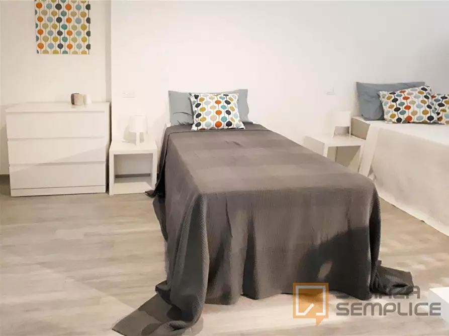 Immagine 3 di Stanza singola in affitto  in Strada Maggiore 63 a Bologna