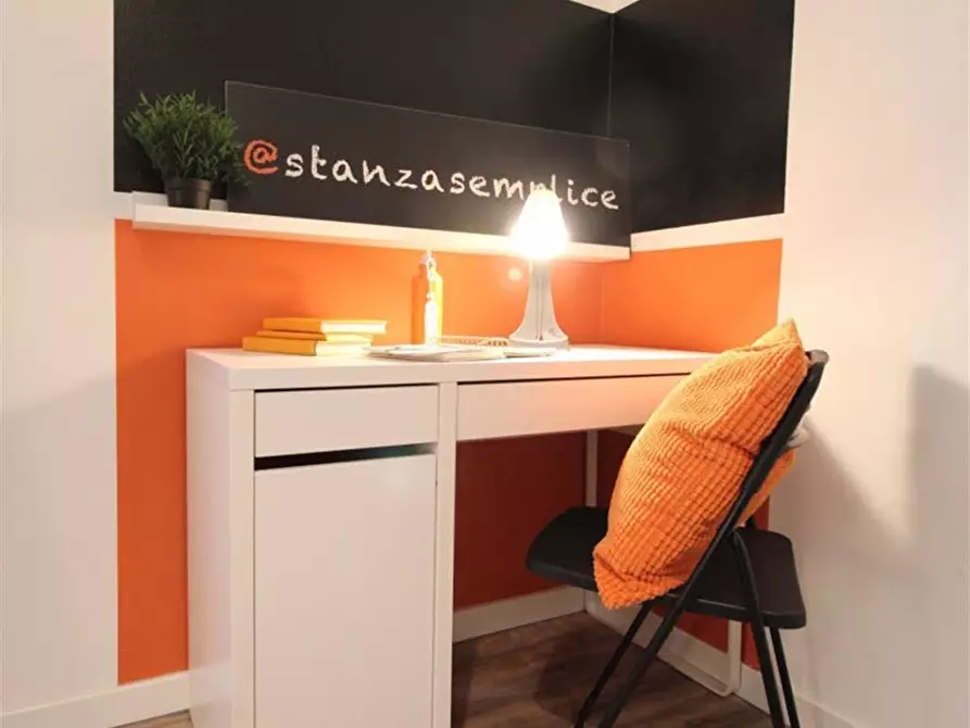 Immagine 3 di Stanza singola in affitto  in Via Ambaraga 77 a Brescia