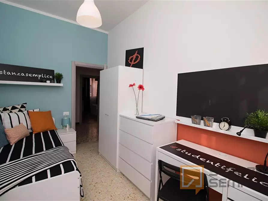 Immagine 1 di Stanza singola in affitto  in Via Pasubio 29/C a Brescia