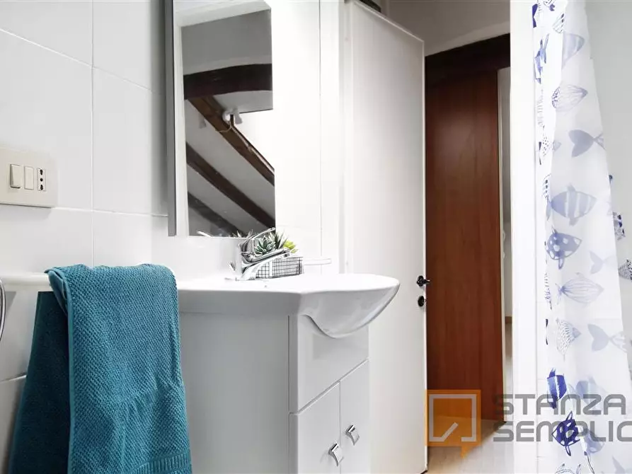 Immagine 9 di Stanza singola in affitto  in Via Altaseta 4 a Bologna