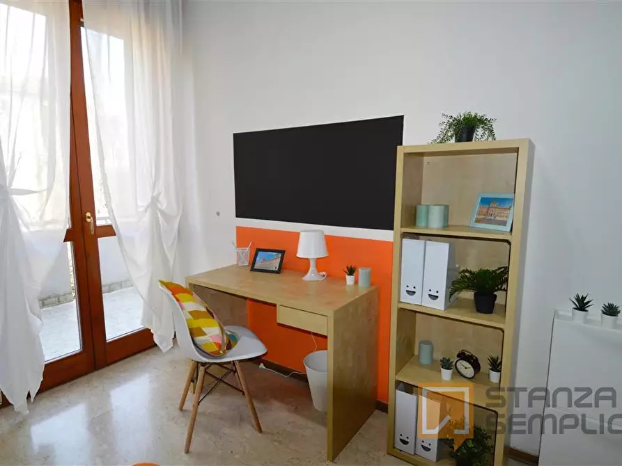 Immagine 2 di Stanza singola in affitto  in Via Marzabotto 72 a Modena