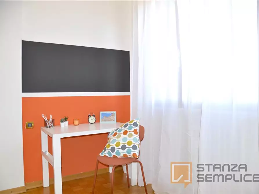 Immagine 2 di Stanza singola in affitto  in Via Vincenzi 19 a Modena