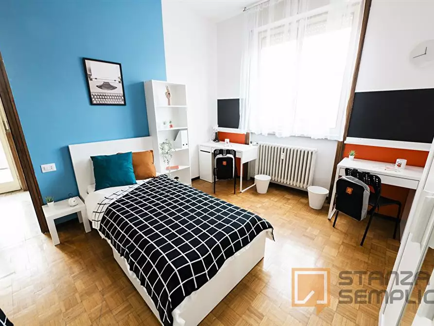 Immagine 3 di Stanza singola in affitto  in VIA MOZART 8 - INTERNO 2 a Bergamo