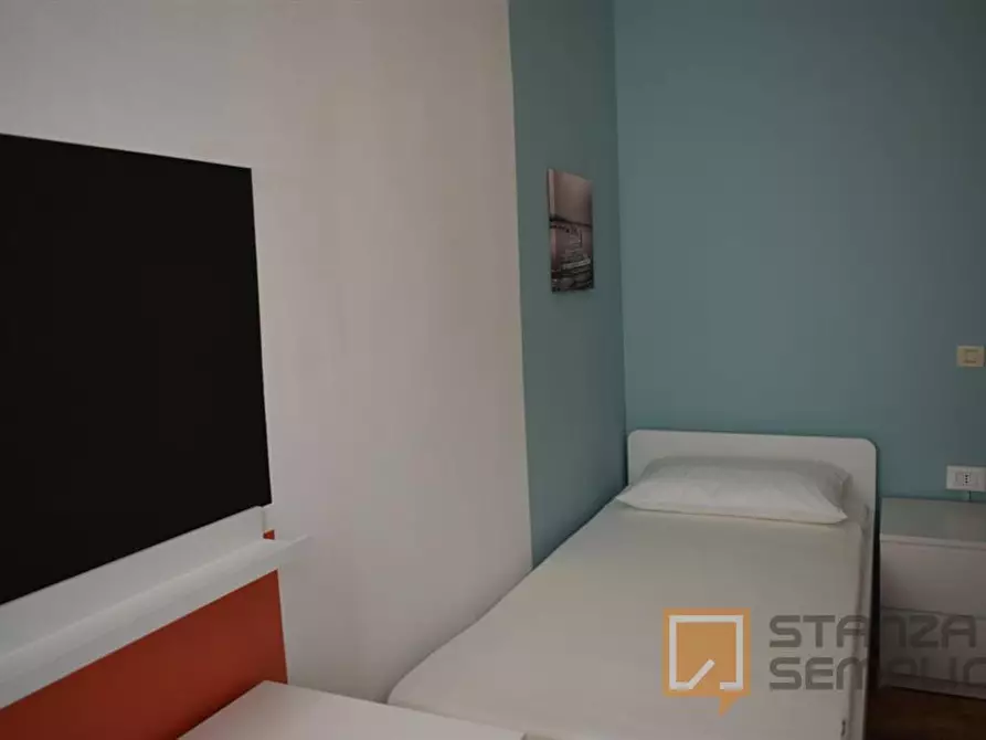 Immagine 4 di Stanza singola in affitto  in Via Rocca D'anfo 7 a Brescia