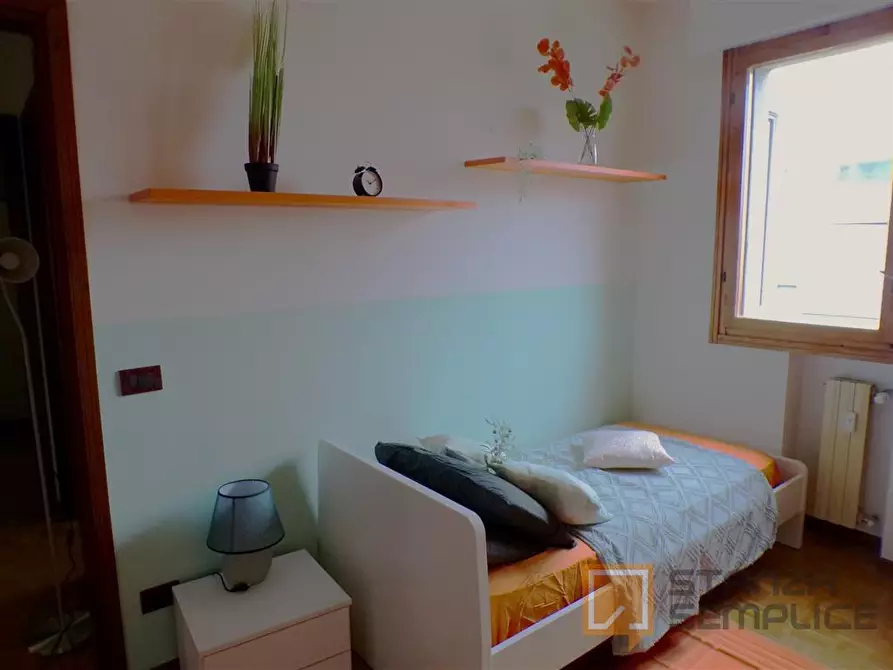 Immagine 22 di Stanza singola in affitto  in Via  Rodolfo Mondolfo 7 a Bologna