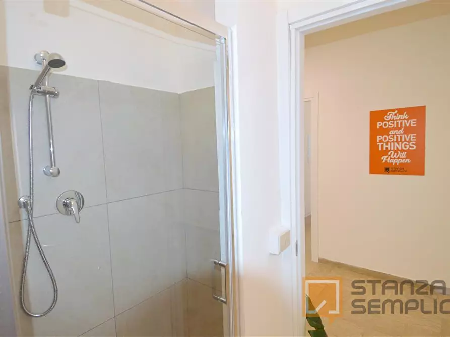 Immagine 8 di Stanza singola in affitto  in Via Emilia Est 36-50 a Modena