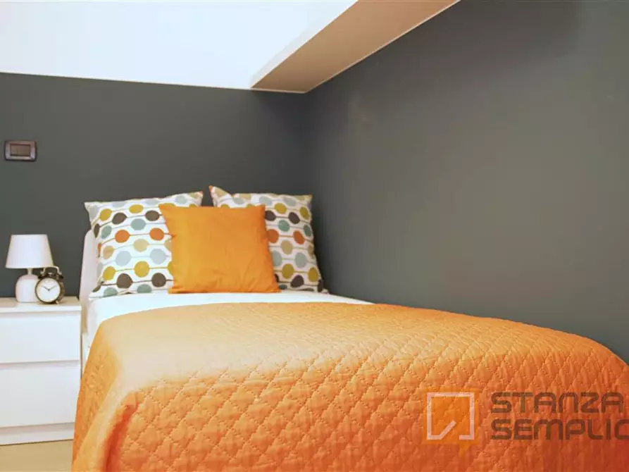 Immagine 3 di Stanza singola in affitto  in Via Marsili 2 a Bologna