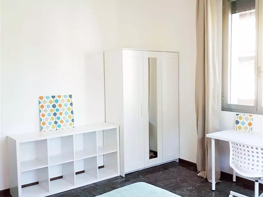 Immagine 3 di Stanza singola in affitto  in Via Vasari 26/2 a Bologna