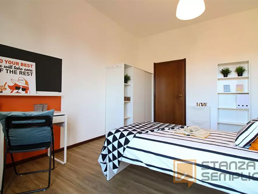 Immagine 2 di Stanza singola in affitto  in Via Creta 30 a Brescia