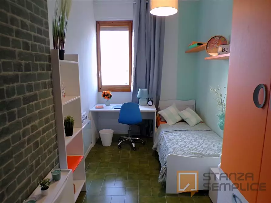 Immagine 9 di Stanza singola in affitto  in Via  Rodolfo Mondolfo 7 a Bologna