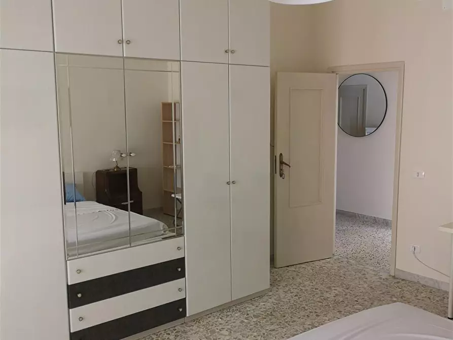 Immagine 2 di Stanza singola in affitto  in Traversa I Via Monte Nuovo Licola Patria 53 a Pozzuoli