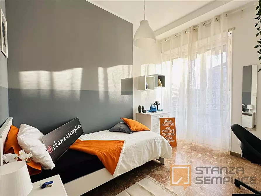 Immagine 2 di Stanza singola in affitto  in Via Tripoli n.216 a Torino