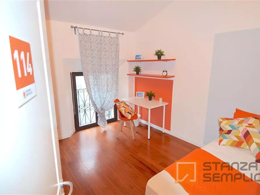 Immagine 1 di Stanza singola in affitto  in Via Emilia Ovest 330 a Modena