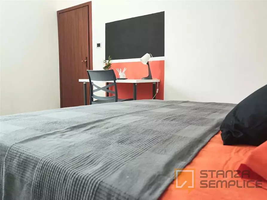 Immagine 3 di Stanza singola in affitto  in Via Della Barca 45 a Bologna