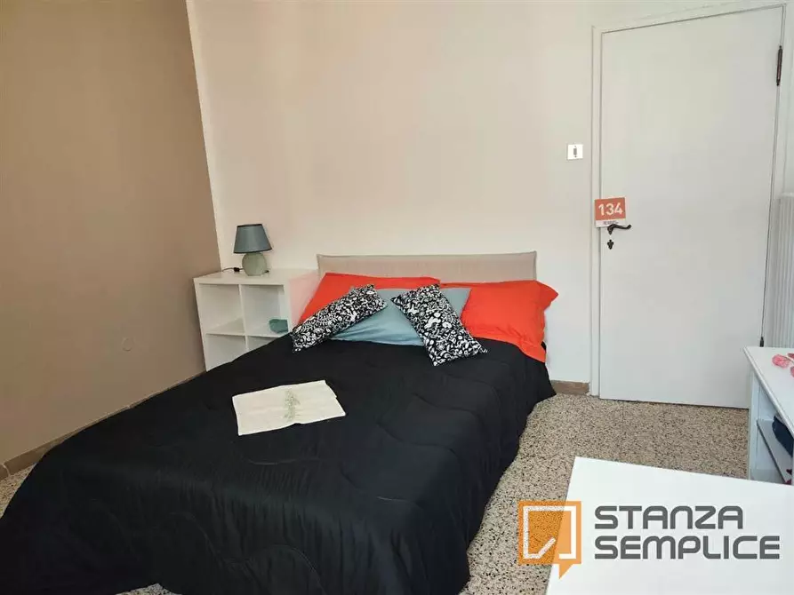 Immagine 8 di Stanza singola in affitto  in Via Mario Bastia 24 a Bologna