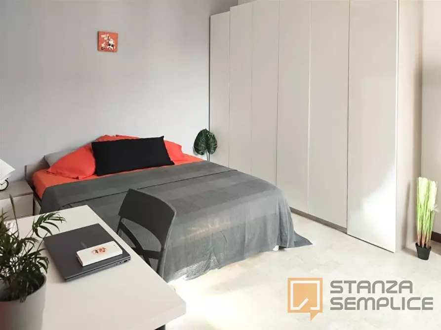 Immagine 1 di Stanza singola in affitto  in Via Della Barca 45 a Bologna