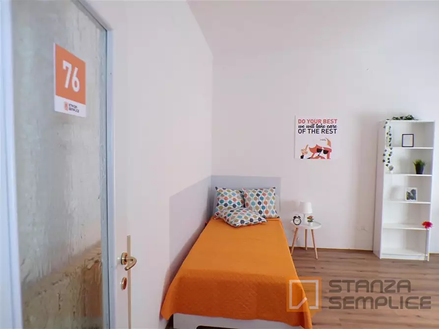 Immagine 3 di Stanza singola in affitto  in Via Edmund Mach, 6 a Trento