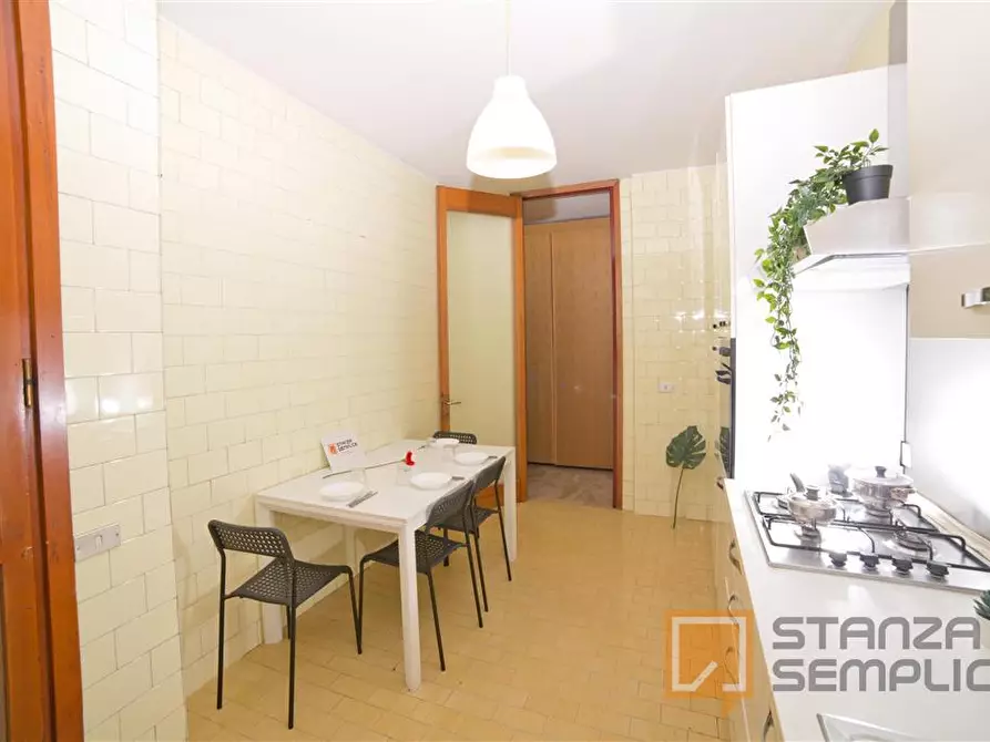 Immagine 11 di Stanza singola in affitto  in Via Belvedere 35 a Lecco