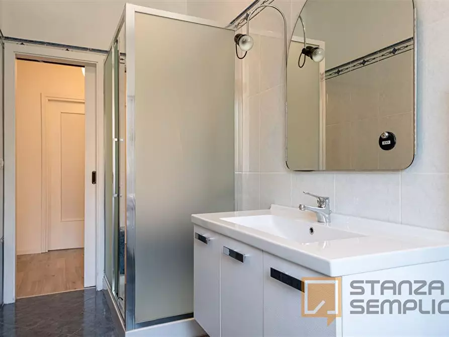 Immagine 6 di Stanza singola in affitto  in Via cecioni a Firenze