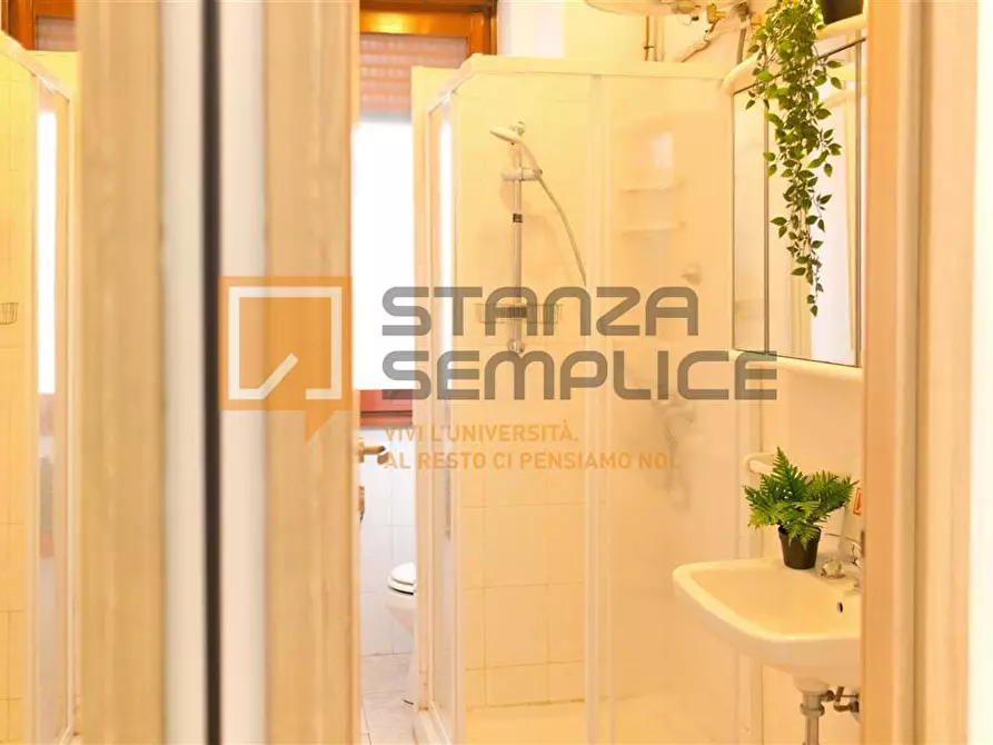 Immagine 16 di Stanza singola in affitto  in Via Piave, 15 a Varese