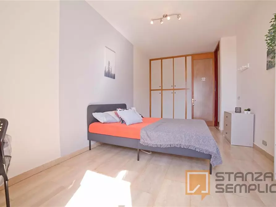 Immagine 3 di Stanza singola in affitto  in Via Belvedere 35 a Lecco