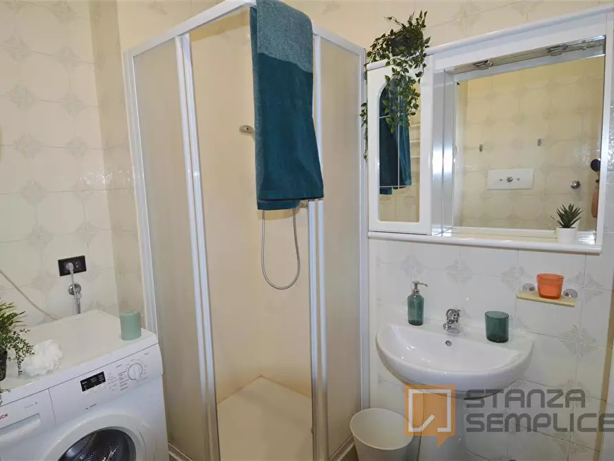 Immagine 15 di Stanza singola in affitto  in Viale Corassori 70 a Modena