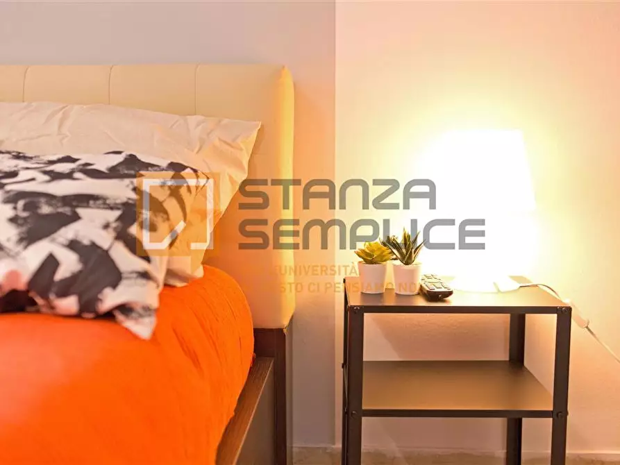Immagine 3 di Stanza singola in affitto  in Via Piave, 15 a Varese