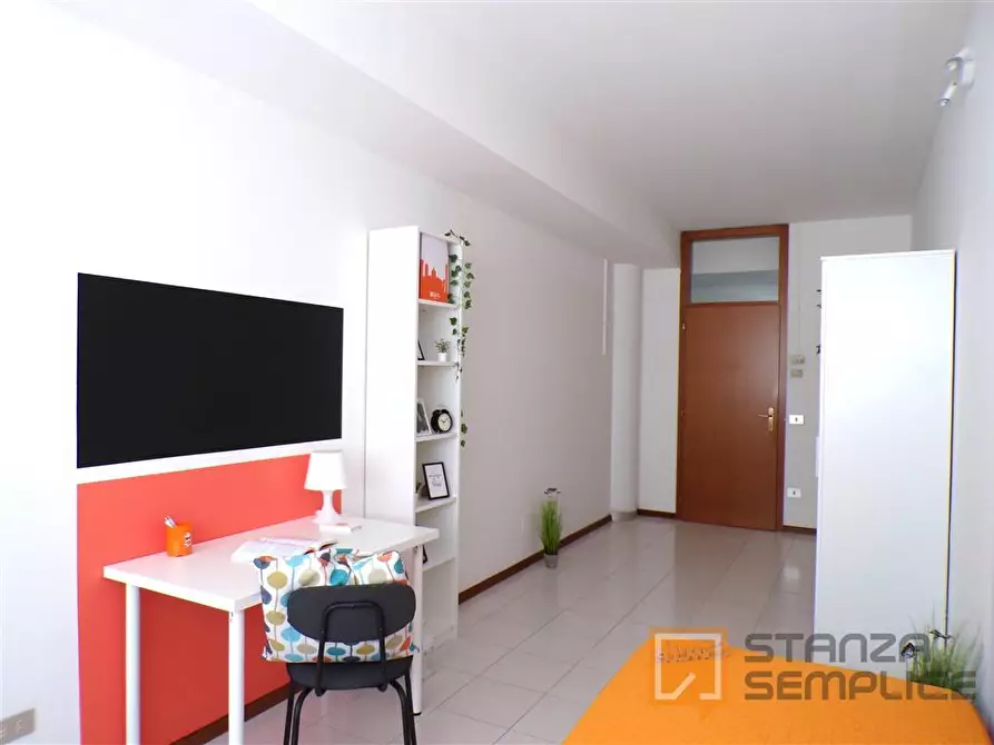 Immagine 4 di Stanza singola in affitto  in Via Zambra, 11 a Trento