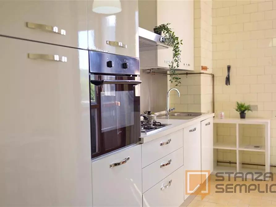 Immagine 12 di Stanza singola in affitto  in Via Belvedere 35 a Lecco