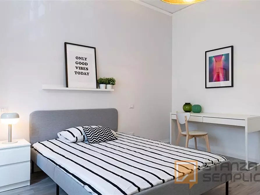 Immagine 1 di Stanza singola in affitto  in Via cecioni a Firenze