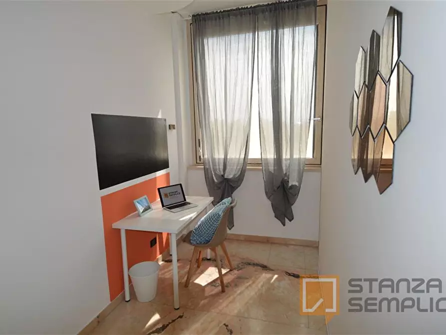 Immagine 4 di Stanza singola in affitto  in Viale Corassori 70 a Modena