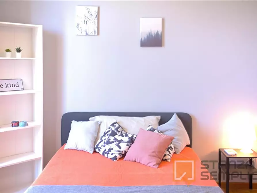 Immagine 6 di Stanza singola in affitto  in Via Belvedere 35 a Lecco