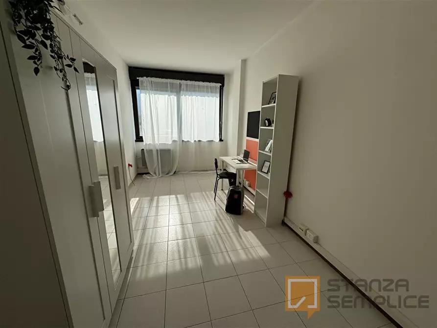 Immagine 4 di Stanza singola in affitto  in Via Zambra, 11 a Trento