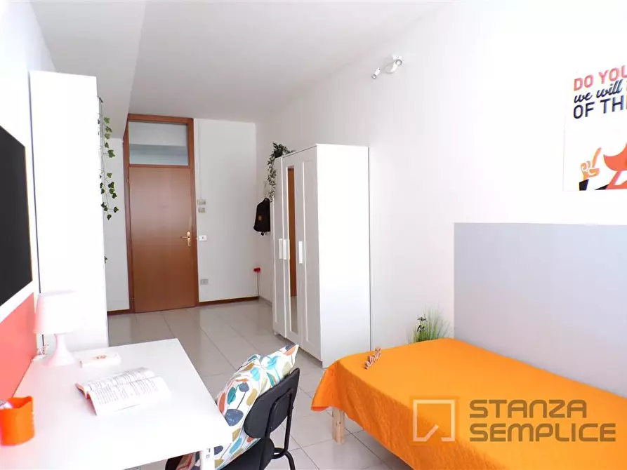 Immagine 5 di Stanza singola in affitto  in Via Zambra, 11 a Trento