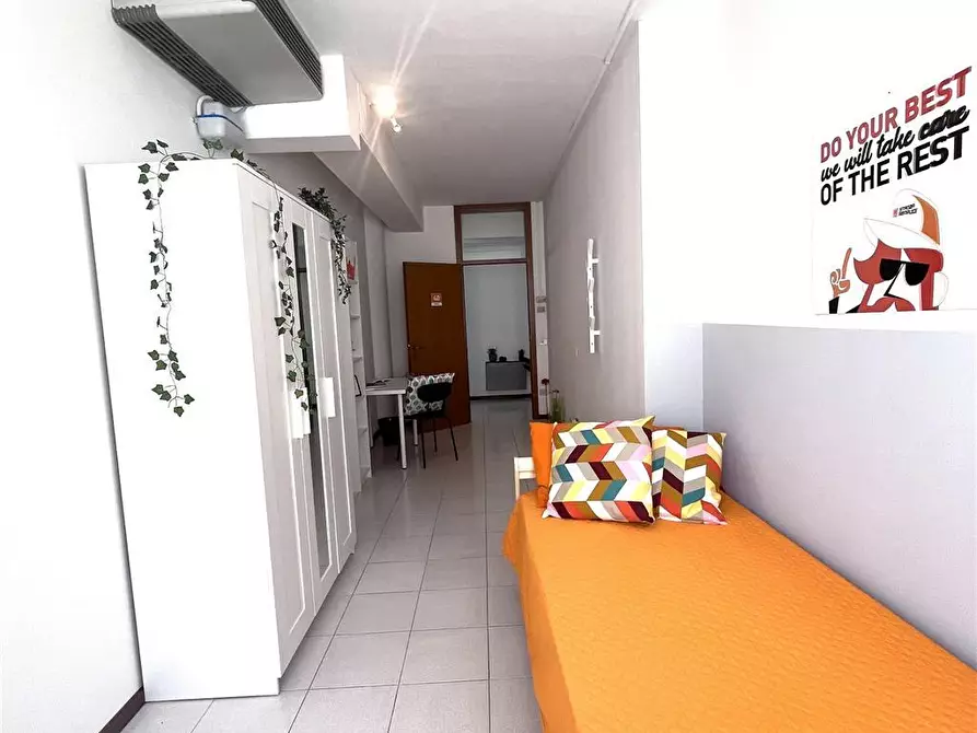 Immagine 2 di Stanza singola in affitto  in Via Zambra, 11 a Trento